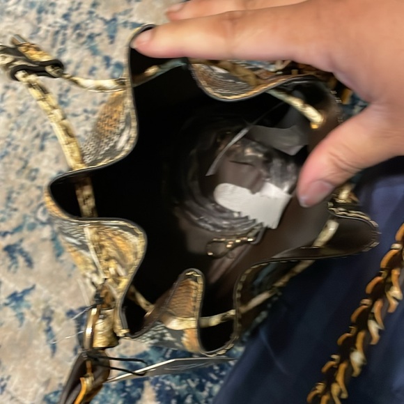 Aldo Bucket Bag Yellow Snakeprint Purse - Picture 3 of 3